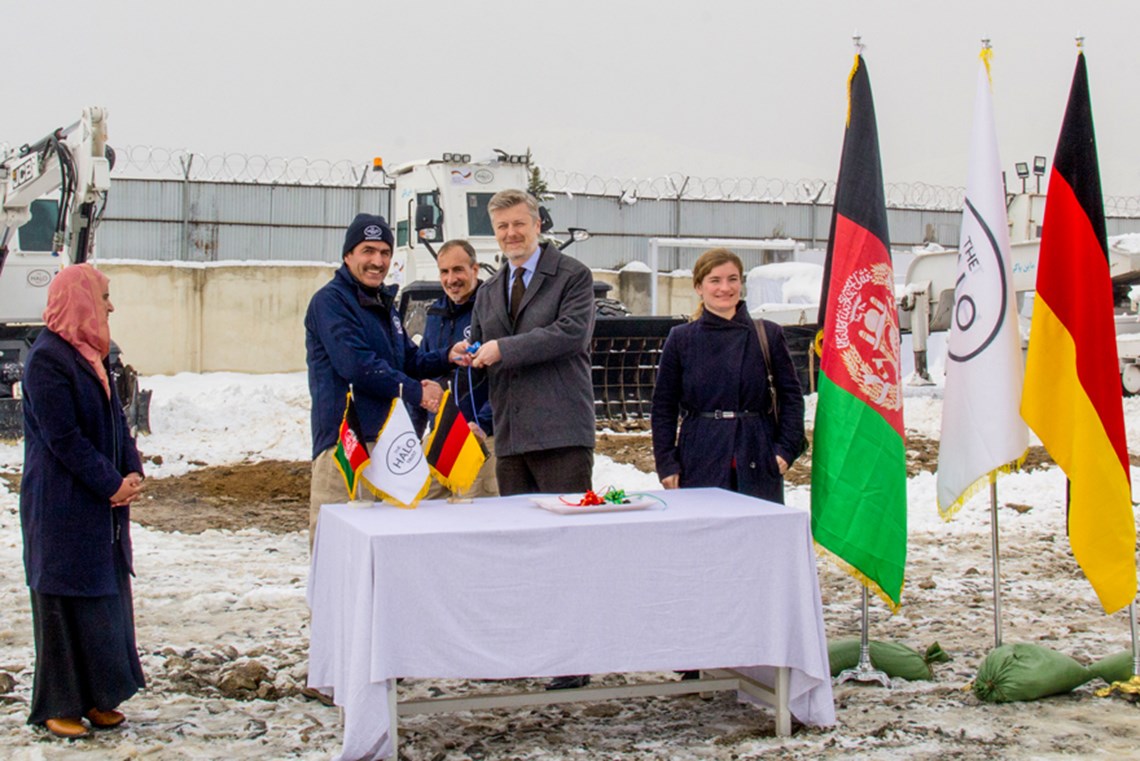 Chargé d‘Affaires Mr. Christoph Peleikis and First Secretary Ms. Inga Tessendorf officially handover three machines purchased thanks to German funding.