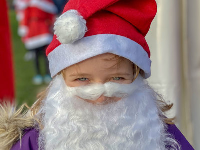 Link to London Santa Run Highlights