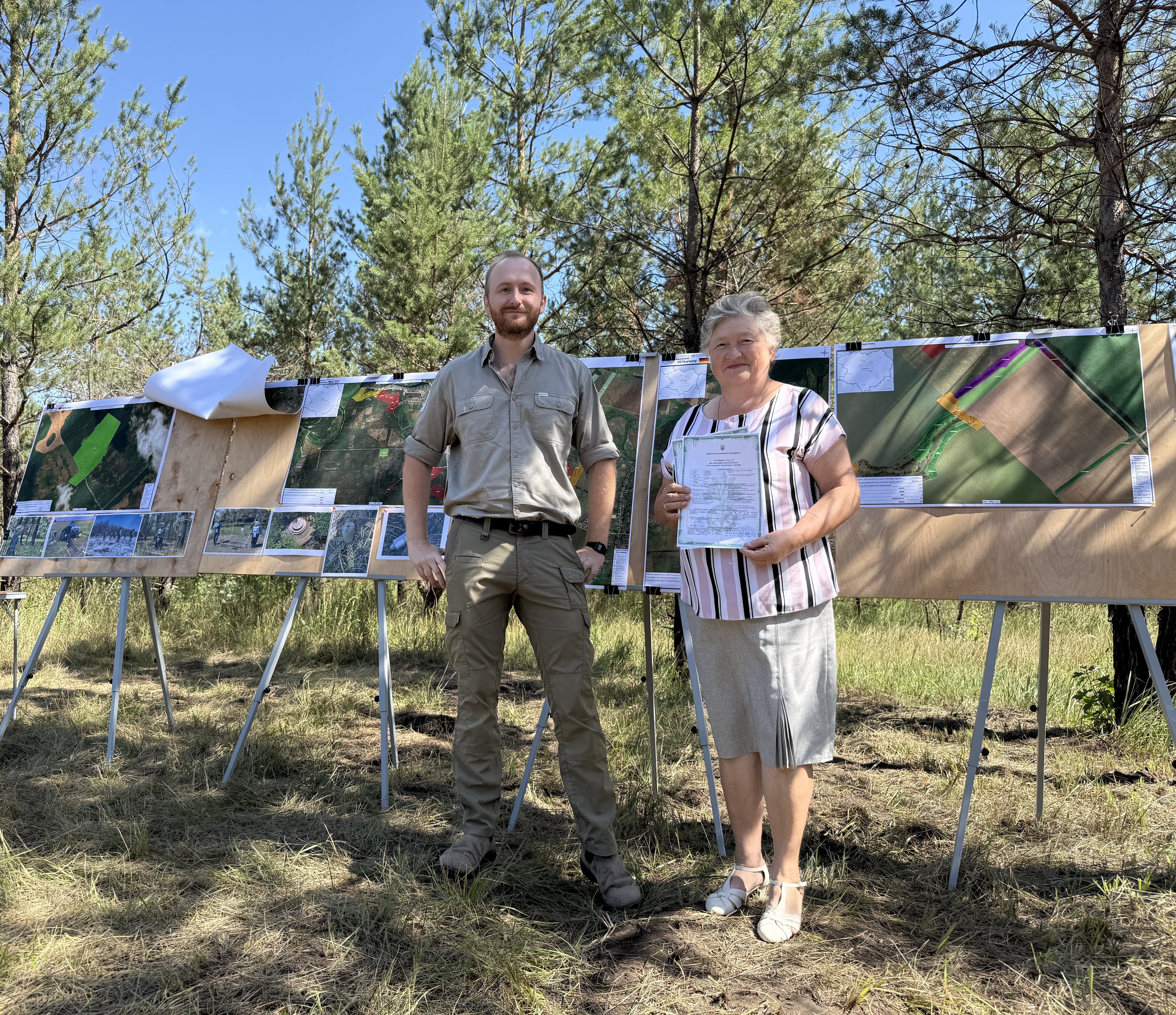 6. Starosta sela Borshchivka otymuie sertyficut na rozminovanu zemliu