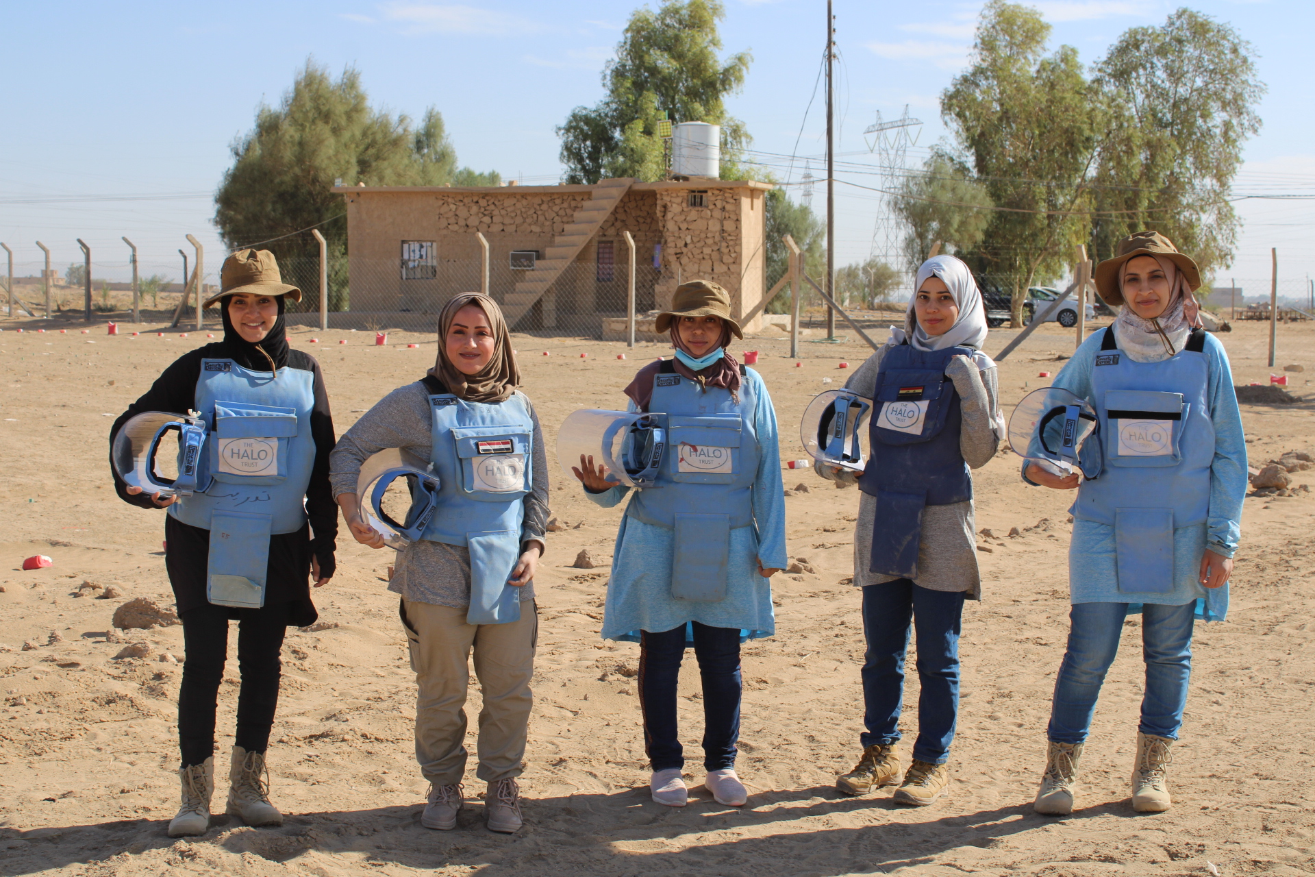 A group of female deminers during training in Iraq