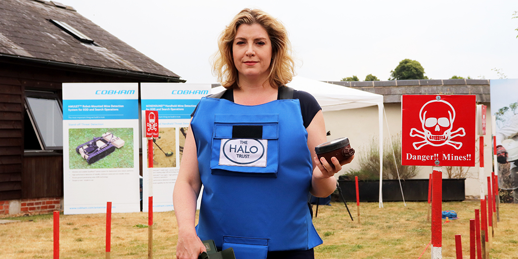 penny-mordaunt-visits-halo-trust-salisbury-share