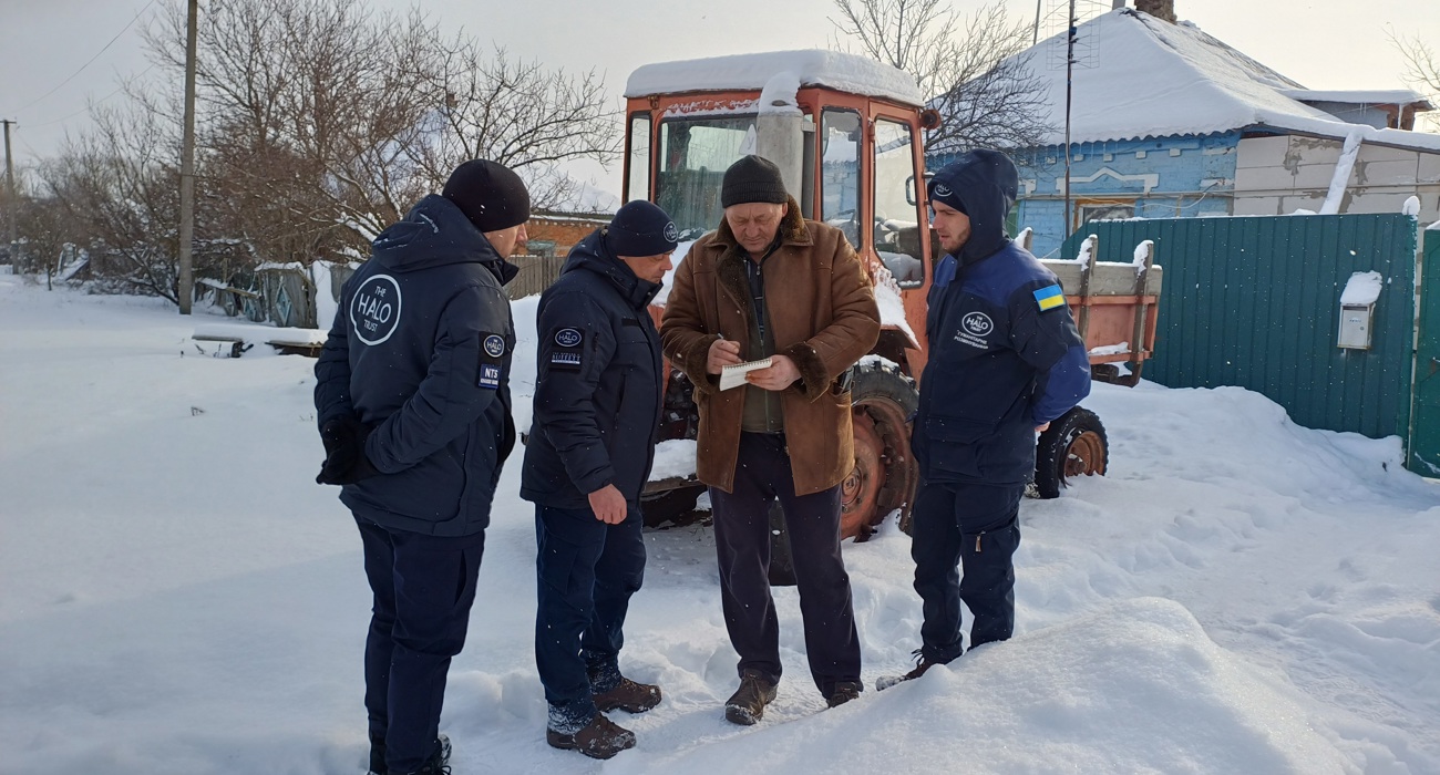 Іван Васильович з групою НТО