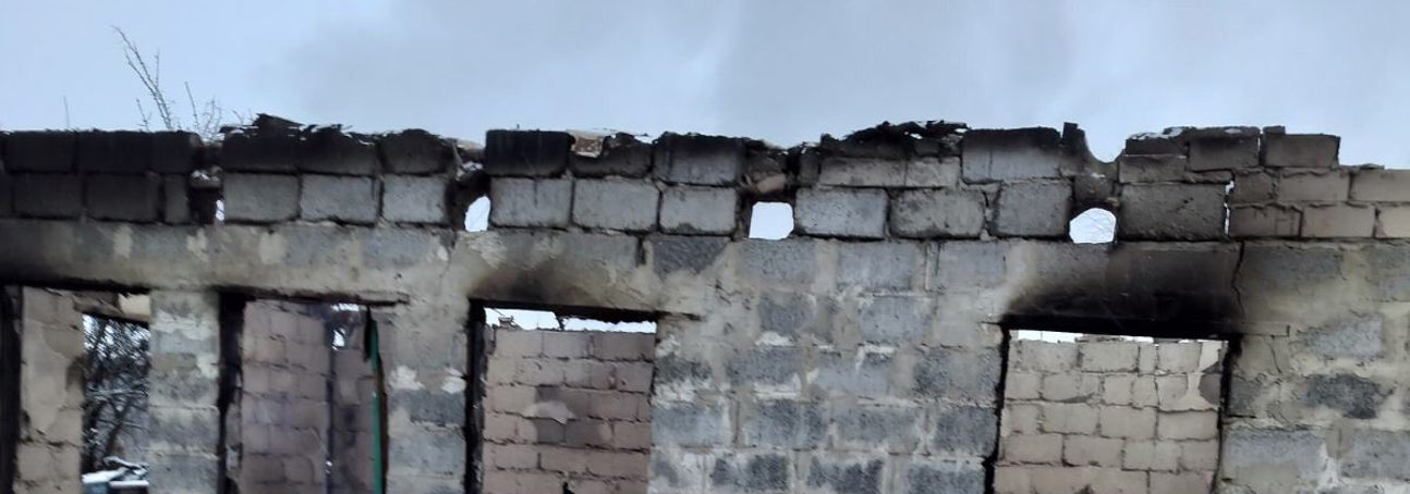 Згарище господарської будівлі