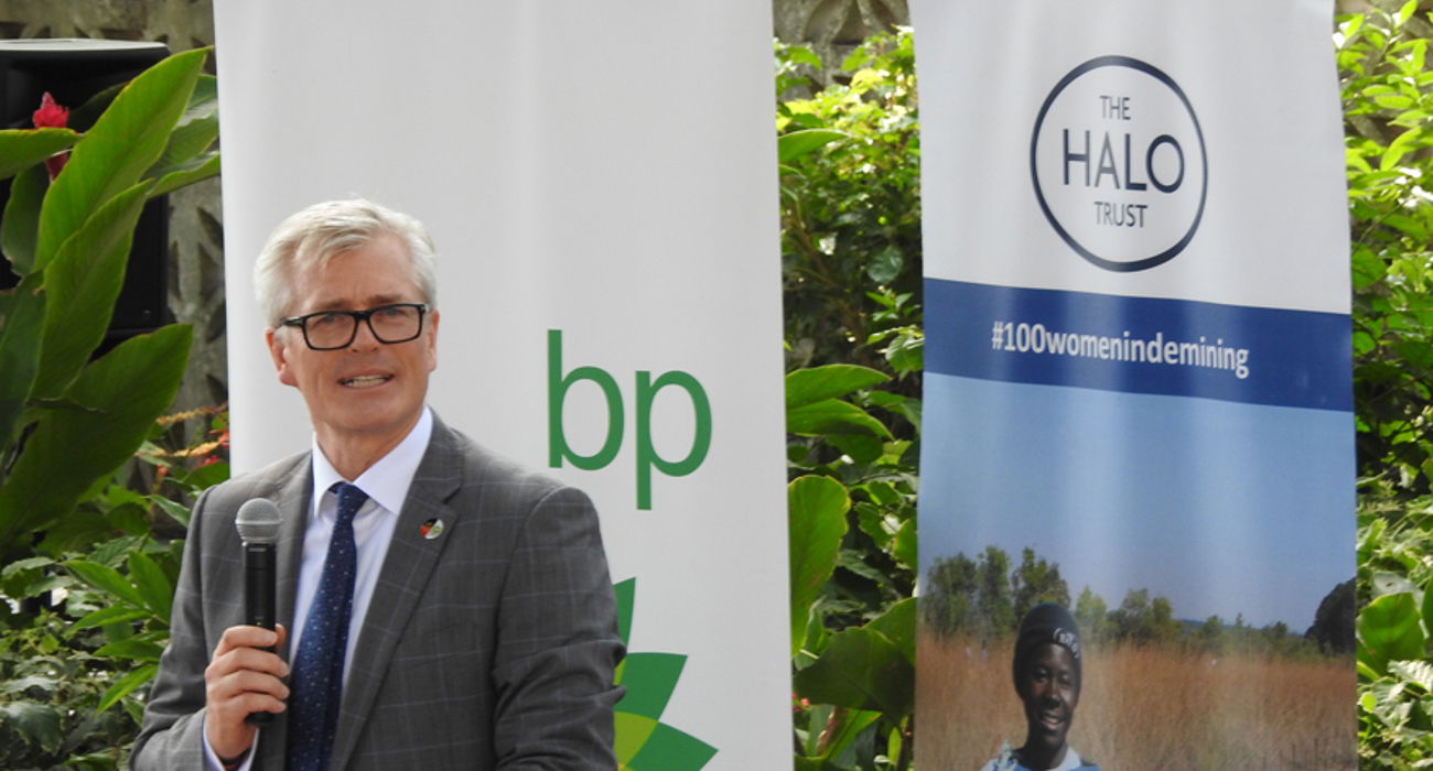 Stephen Willis, BP Angola Regional President, speaking at the BP Angola grant signing ceremony in Luanda, May 2019