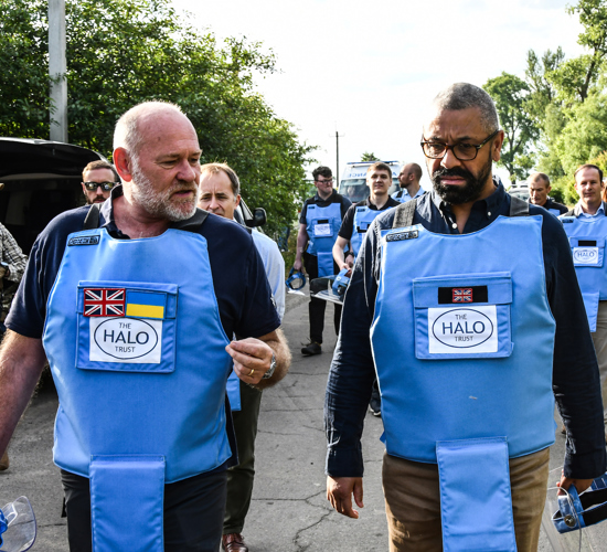 HALO Ukraine PM Pete Smith, and James Cleverly talk whilst wearing HALO PPE