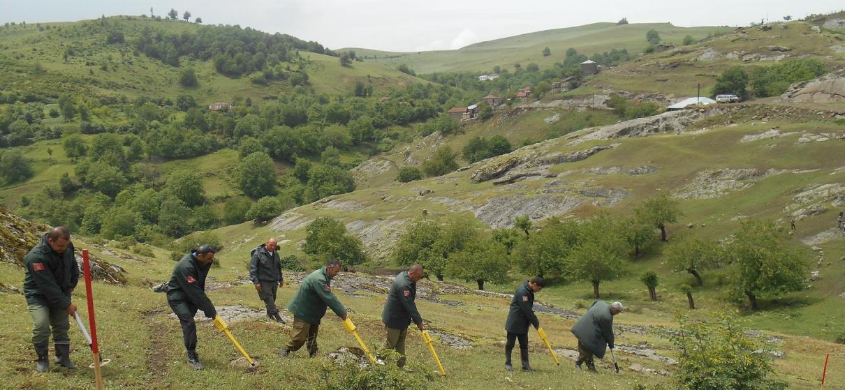cluster-munitions-clearance-aghorti-nagorno-karabakh-halo-trust