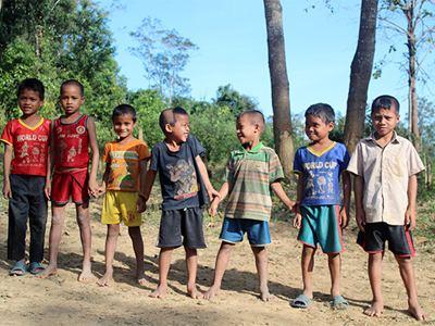 Link to UK Aid Saves Lives in Laos