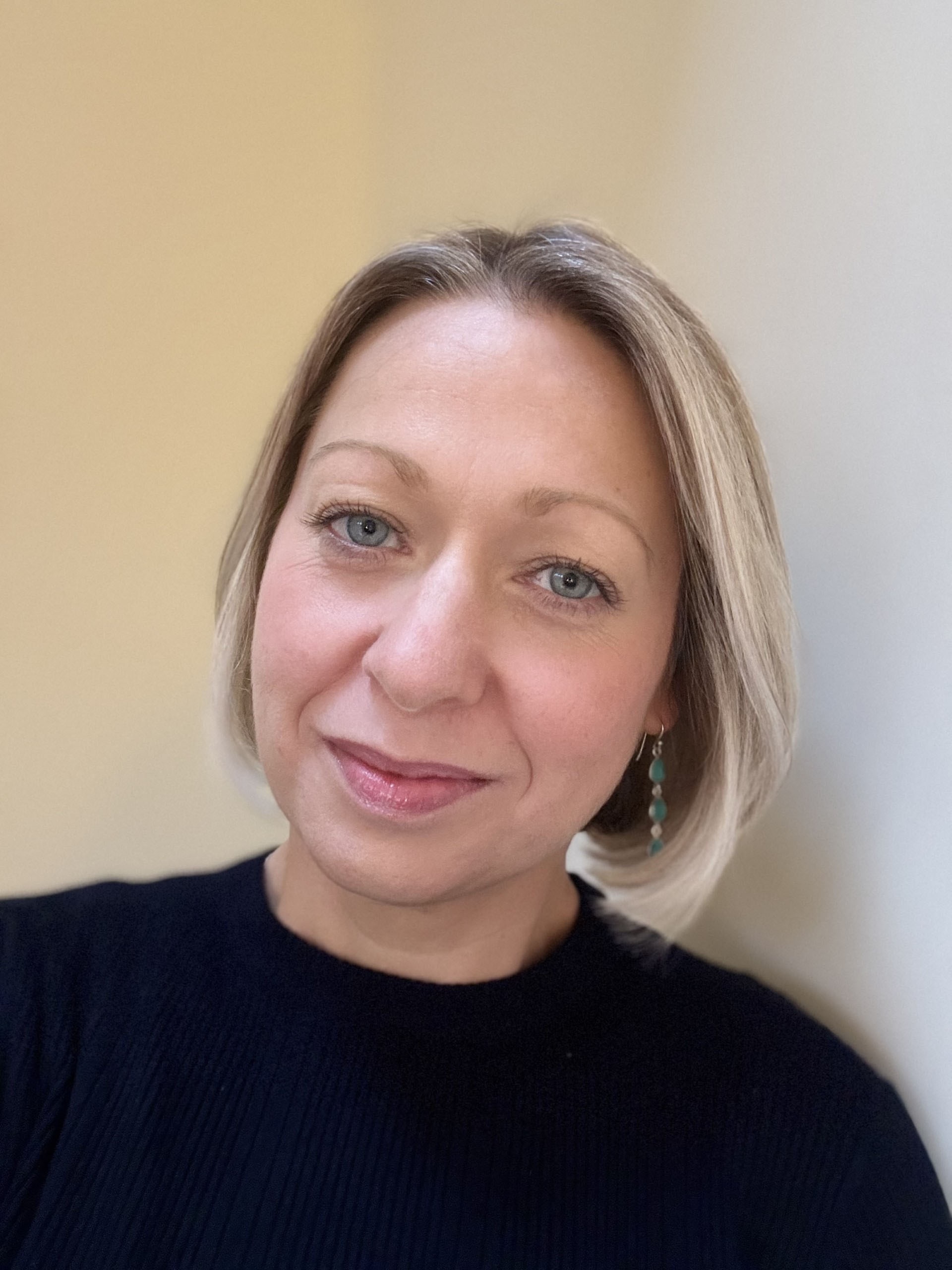Lorraine Hare