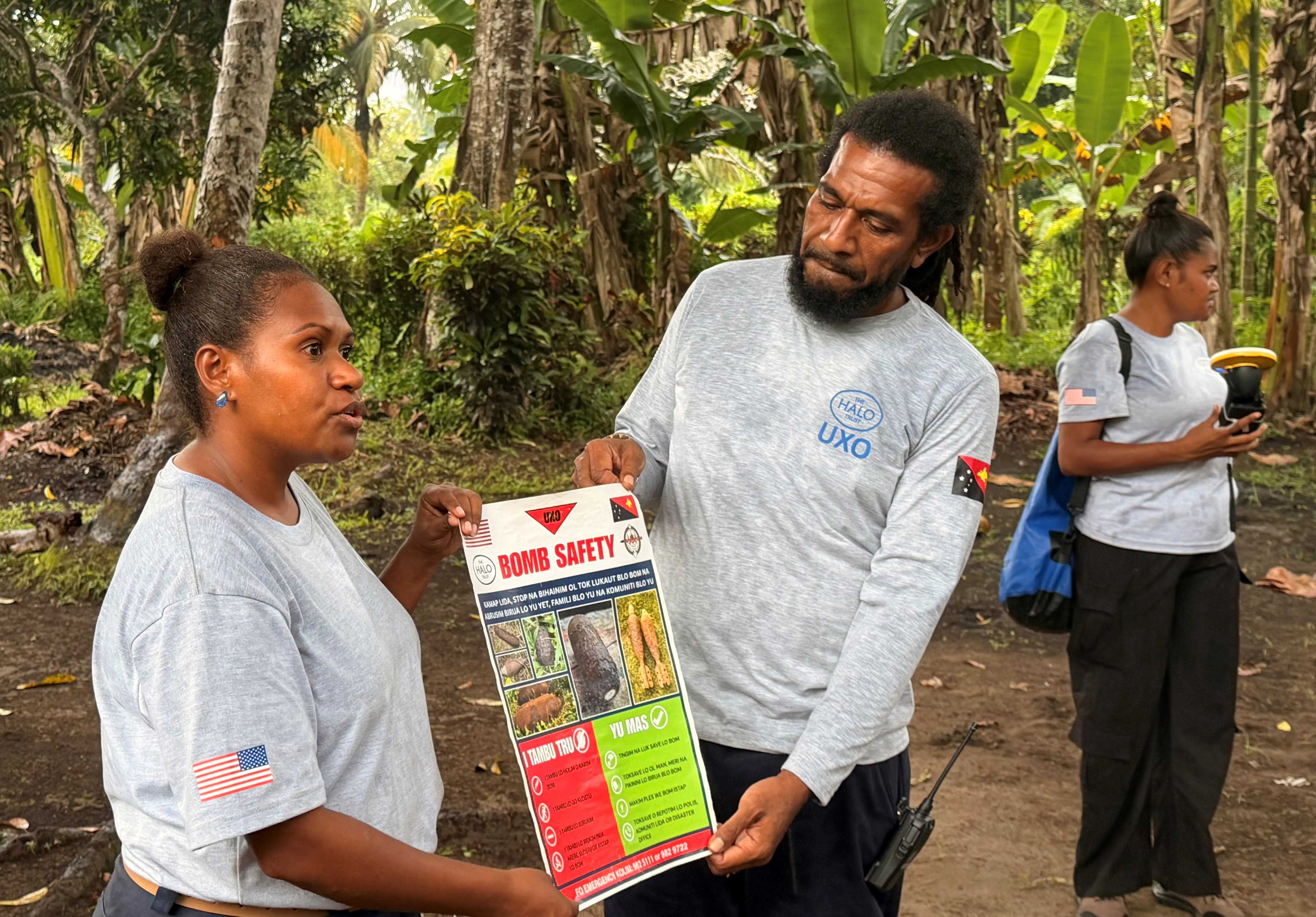 HALO teams conduct a risk education session in PNG.