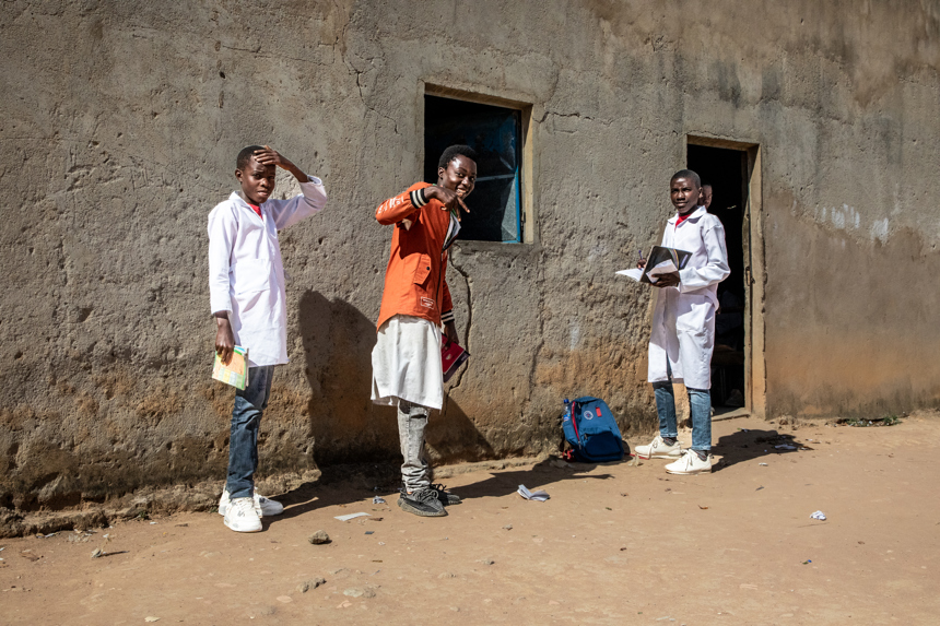 Students of the Princess Diana School in Huambo today