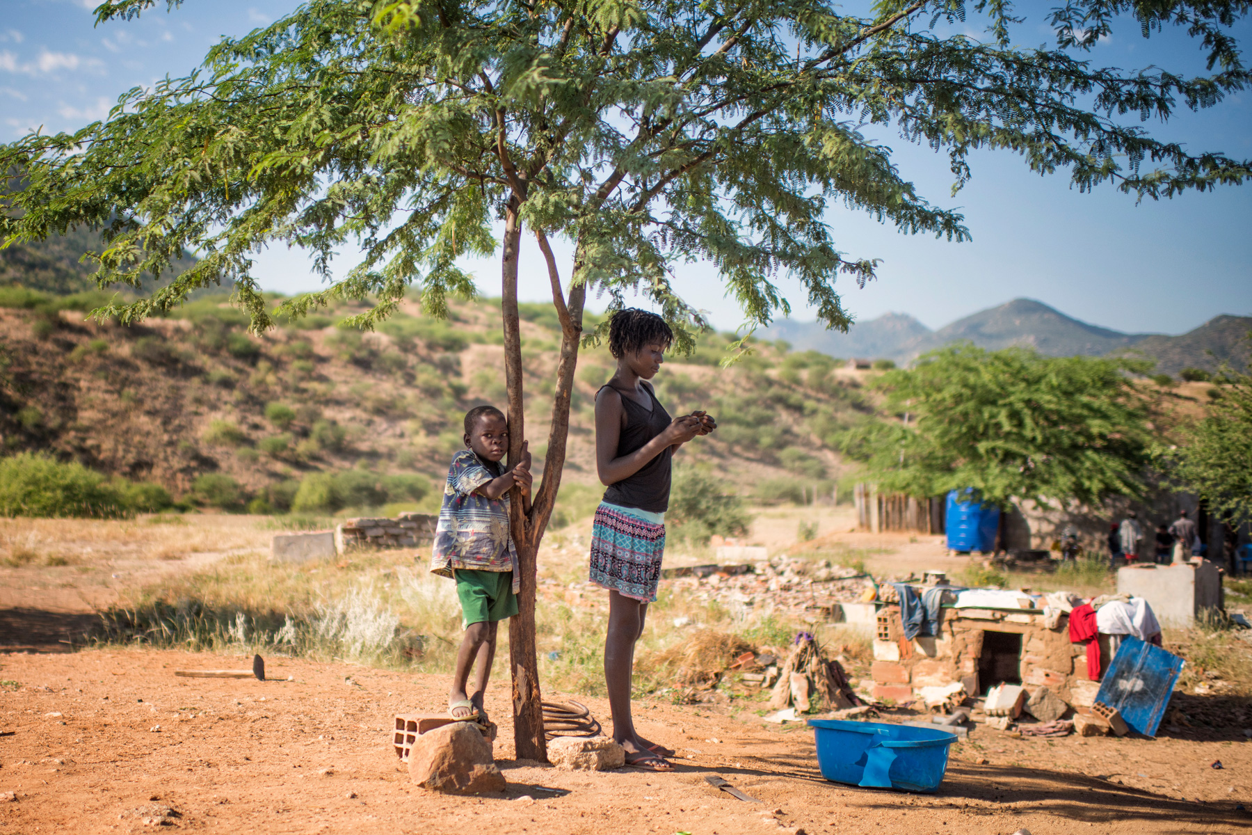 aurora-and-maxi-kanenguerere-angola-100-women-halo-trust